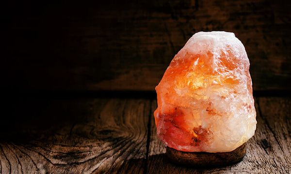Himalayan pink salt lamp from 파키스탄 supplied by cure himalayan salt - 소금