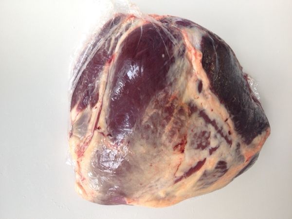 Beef from 벨기에 supplied by De Roy Vlees - Fresh (=Chilled=Raw) 신선 소고기(뼈 없음)