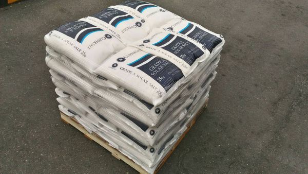 Grade A Solar Salt 50 kg from United States supplied by Clipper Salt - Large Salt