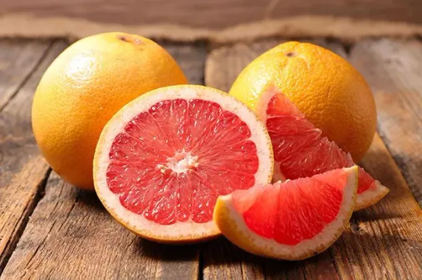 Fresh Grapefruit from United States supplied by MGK Produce Co - Whole Fresh Grapefruit