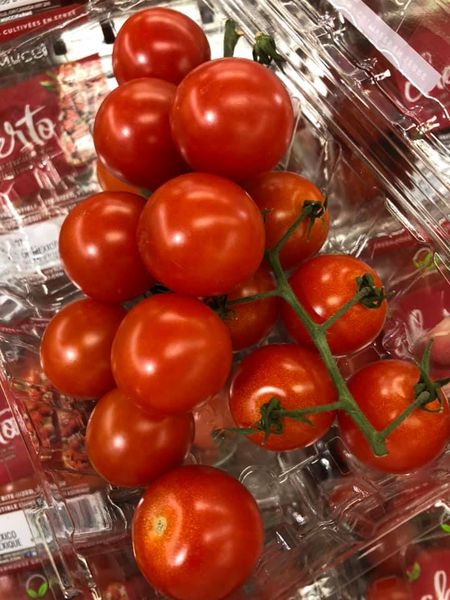 Tomatoes from Peru supplied by Farm Fresh - Whole Fresh Tomato