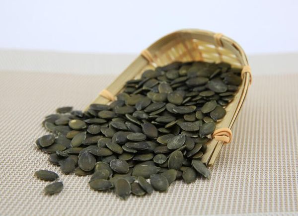 GWS pumpkin kernels from 중국 supplied by Inner Mongolia Zhenghai Agricultural Trade Co., Ltd. - As per customer's request 호박 씨