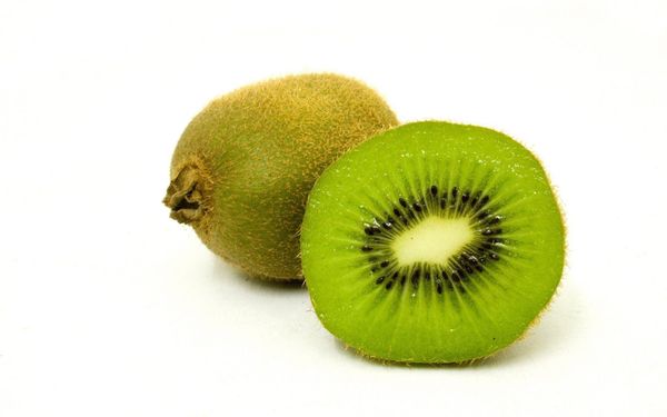 Kiwi from 이탈리아 supplied by Caldieri Ortofrutticoli - Green 신선 키위
