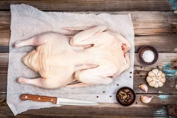 Organic Duck Meat from 아일랜드 supplied by Regan's Organic Produce - Whole - without Neck 오리고기