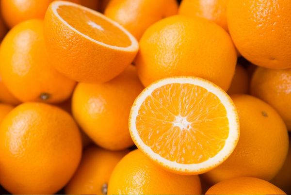 Orange from 영국 supplied by INTERfresh - 주황색 신선 오렌지