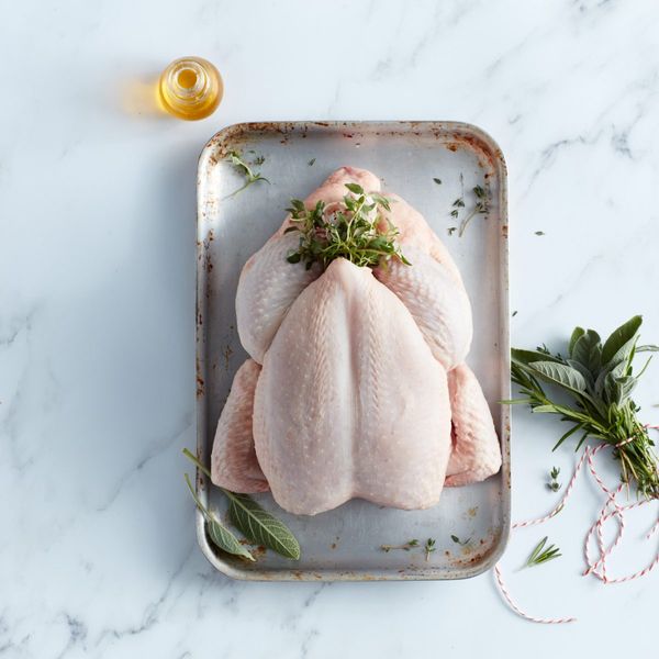 Whole Chicken from 영국 supplied by T Soanes & Son (Poultry) Ltd - Free Range 냉동 미절단 닭고기