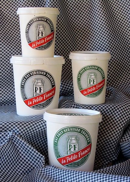 Yoghurt from 남아프리카공화국 supplied by Preston Farm - La Petite France - Cow 요구르트