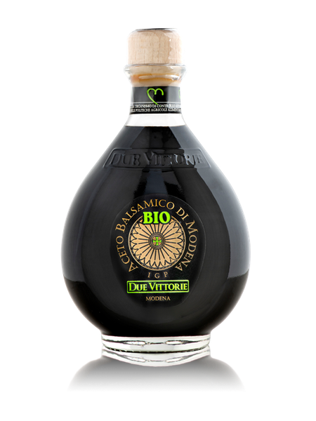 Gold organic balsamic vinegar from Italy supplied by Agricola Due Vittorie Srl a Socio U - Gold Vinegar