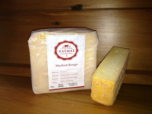 Kaimai Washed Rouge from 뉴질랜드 supplied by Kaimai Cheese Company - Washed Rind 기타 치즈