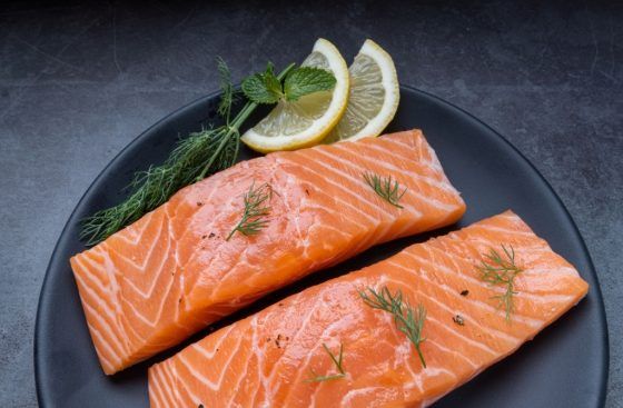 Salmón Chinook from 칠레 supplied by SEAFARM PRODUCTS SPA. - Boneless (=Without Bone=Deboned) 연어