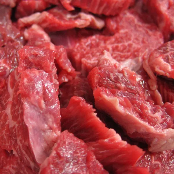 Beef from 영국 supplied by Matthews Meats Limited - Diced 신선 미절단 소고기