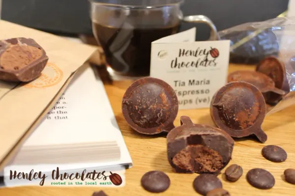chocolate truffles from 영국 supplied by Henley Chocolates - Truffle 과자
