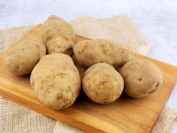 Granola Potato from Indonesia supplied by EdenFarm - Yellow Flesh Fresh Common Potato