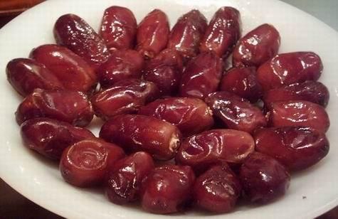 Date from Oman supplied by National United Dates Factory - Sukkari (=Sokari=Sukari) Fresh Date