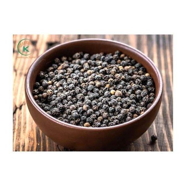 Vietnam Black Pepper 570 G/L Machine Clean, ASTA from Vietnam supplied by K Agriculture - Medium-Large Whole Black Peppercorn