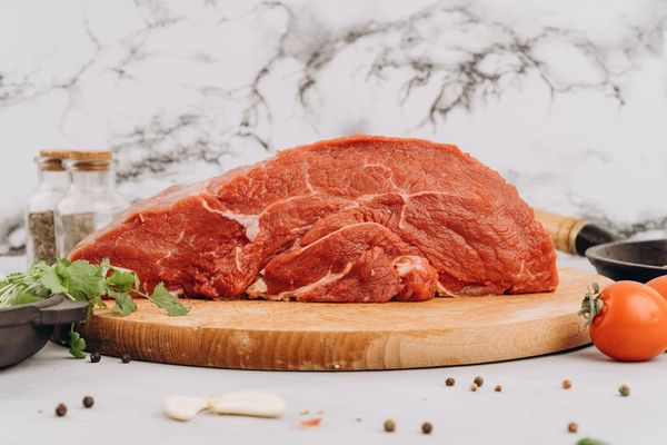 Beef from Russia supplied by LLC Premier-Agro - Frozen Fresh Whole Beef
