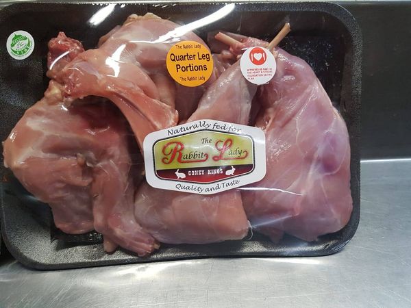 Rabbit Meat - Quarter Leg from 남아프리카공화국 supplied by The Rabbit Lady - Tray 토끼고기