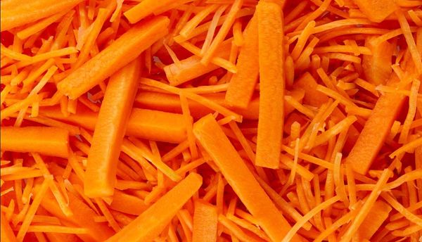 Fresh Carrot from 스페인 supplied by Vega Alcarrena - Grated 신선 당근