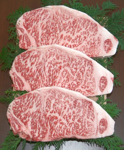 Fresh Beef from 영국 supplied by Freedown Food - Wagyu 신선 미절단 소고기