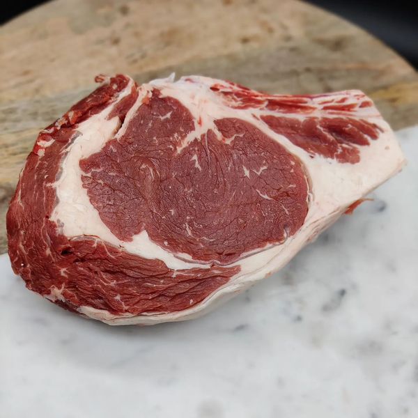 Organic Angus beef rib from France supplied by La ferme des Pelissone - Angus Fresh Whole Beef