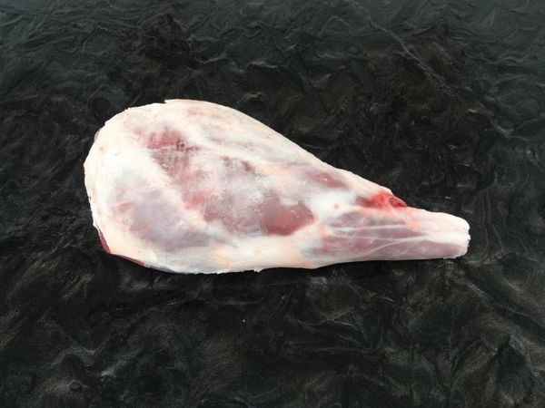 Lamb from 우루과이 supplied by Bamidal S.A. - Leg 양고기