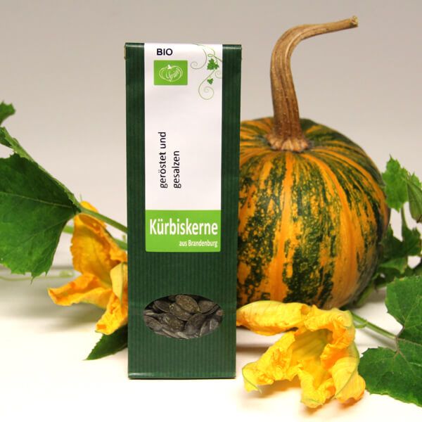 Organic Pumpkin Seed from 독일 supplied by Syring Delicatessen - Whole 호박 씨