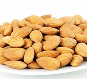 Almond from 칠레 supplied by Pacific Nut Company Chile S.A. - Shelled (=Kernel) 아몬드 알맹이