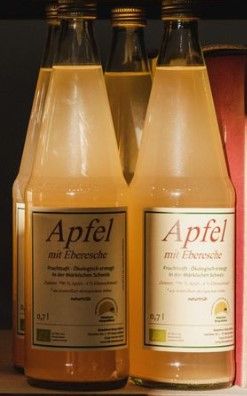 Organic Apple Juice from 독일 supplied by Agricultural Farm Bergschäferei - Cider 사과주스