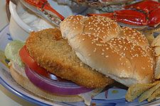 Crab Meat Burger from 미국 supplied by Errol's Cajun Food Inc. - Cooked 게 가공품