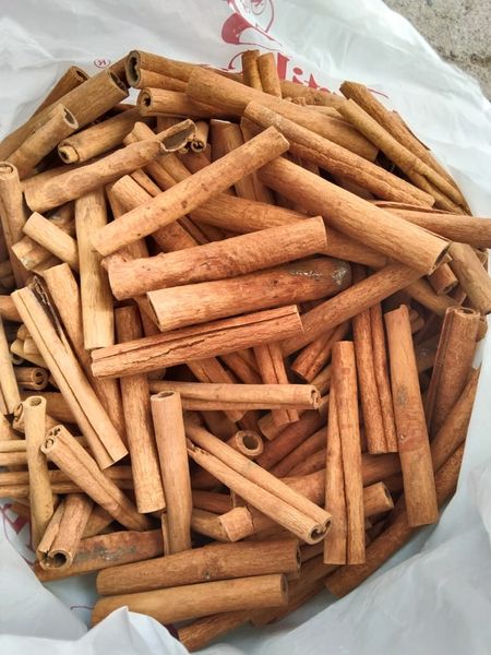 Cinnamon from 인도네시아 supplied by ARGIA SAGARA GROUP - Dried 시나몬