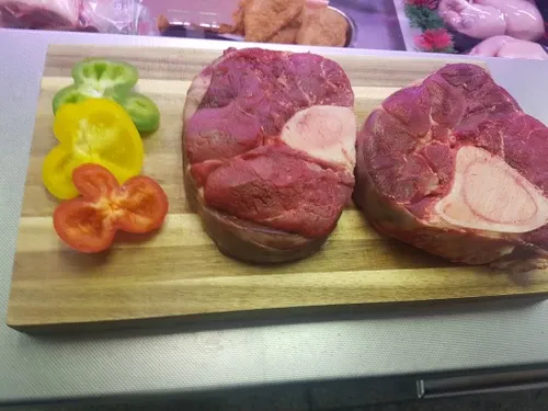 Beef from 영국 supplied by Yewtree Family Butcher Ltd - Steak 신선 미절단 소고기
