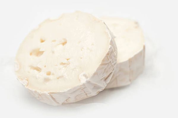 Goat Milk Cheese from Belgium supplied by Le Larry - Sliced Other Cheese