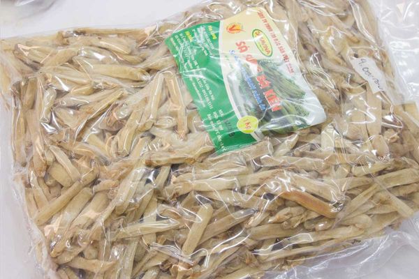 Dried Sipuncula from 베트남 supplied by Vietnam Speciality Trading Company Limited (DASAVINA) - 씨브림 가공품
