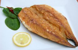Smoked Mackerel from 영국 supplied by Murray Smoked Products - Fresh (=Chilled=Raw) 훈제 고등어