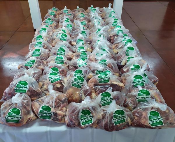 Beef from 파라과이 supplied by Agropeco S.A - Cuts 기타 냉동 소고기 부위