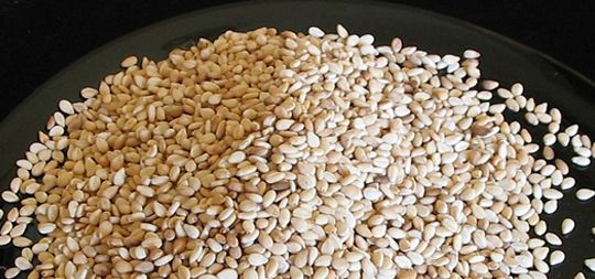Sesame Seeds from Ghana supplied by DraBeny Company Ltd - Brown (=Golden=Yellow) Sesame Seed