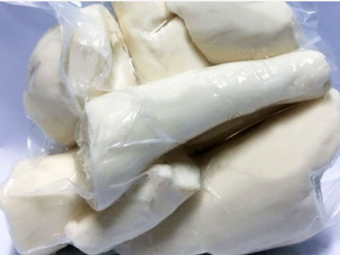 Cassava (Peeled Tapioca) from 말레이시아 supplied by Hong Heng Food Industries Sdn Bhd - White 카사바