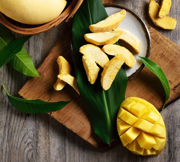 Freeze Dried Mango from Thailand supplied by Phootawan Thai Dried Fruit Co., Ltd. - Fresh Mango