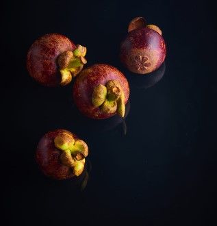 Fresh Mangosteen from 베트남 supplied by Capexo - Purple 신선 망고스틴