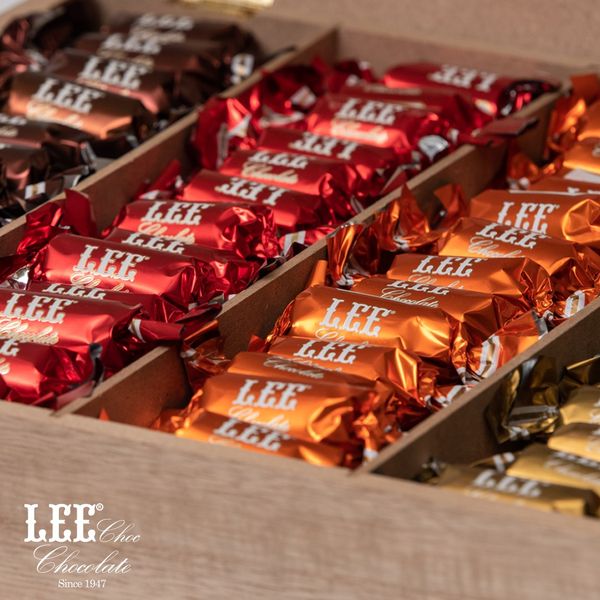 Chocolate from United Arab Emirates supplied by Lee Chocolate - Praline Chocolate