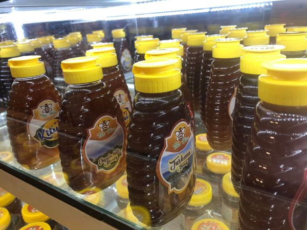 Uganda Honey from 우간다 supplied by The Hive Limited | Uganda - Liquid 꿀