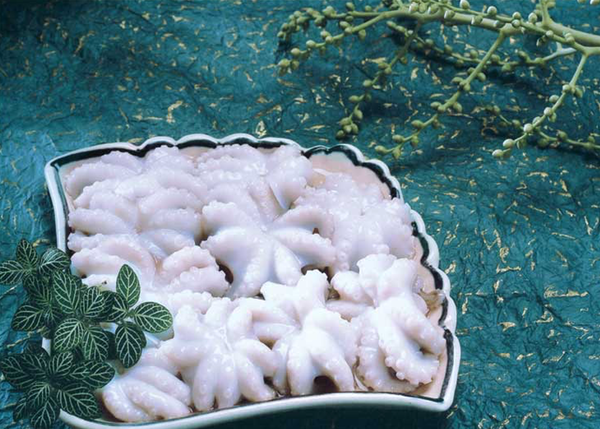 Frozen Whole Cleaned Octopus from 베트남 supplied by KN SEAFOOD - BQF(=블록 급속 냉동) 냉동 문어