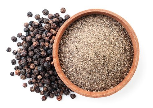 Whole Black Pepper from Sri Lanka supplied by D & P Ceylon Expo (Pvt) Ltd - Blackish Brown Whole Black Peppercorn