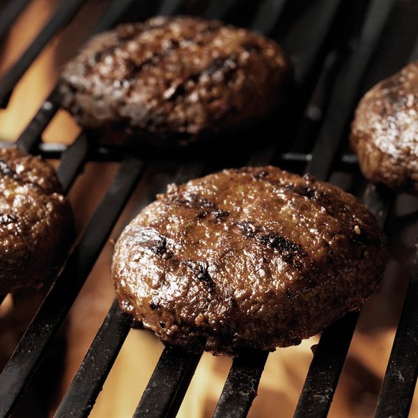 Formed Patty (Beef) from 남아프리카공화국 supplied by Finlar Fine Foods - Steak 소고기 가공품