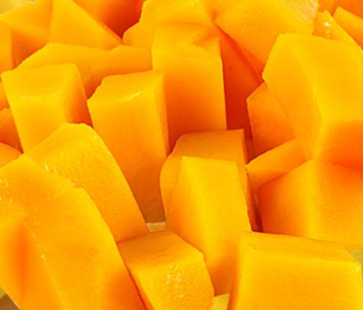 Pakistani Mango from Pakistan supplied by Burooj Ltd - Farmed Fresh Mango