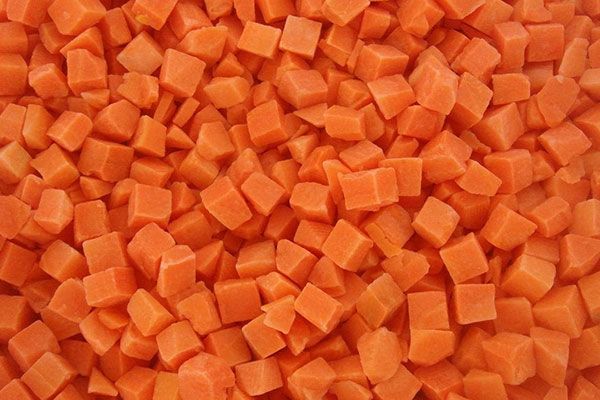 Frozen Carrot from 대만 supplied by Qingdao Huahong Food Co., Ltd. - TW - Orange 신선 당근