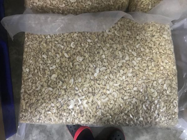 CASHEW KERNELS from Vietnam supplied by Interimex Vietnam Import Export Joint Stock Company - WS (White Splits) Raw Cashew Nut