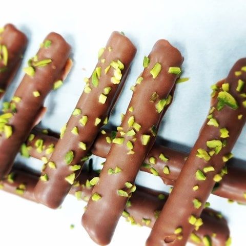 Wafer Rolls from United Arab Emirates supplied by Blu Chocolate - Pistachio Cream Chocolate