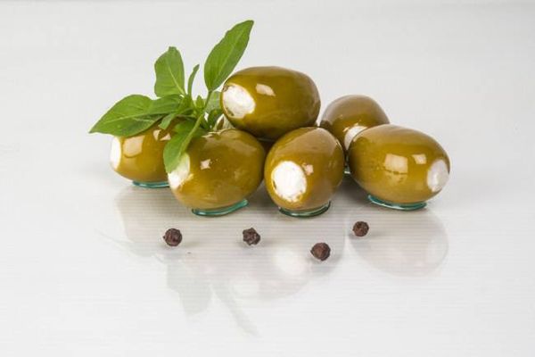 Olive with Cheese from 그리스 supplied by Kedap S.A. - Green Olive 올리브 가공품