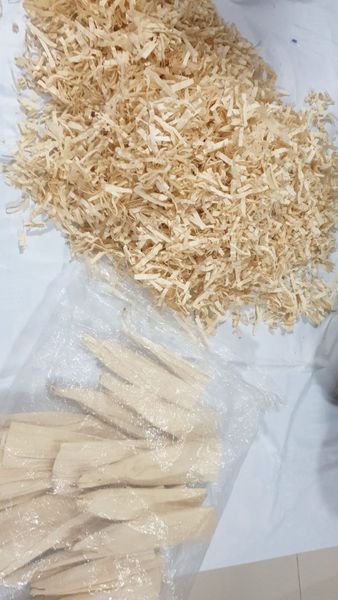 Corn Husk from 태국 supplied by Thai All Trade Limited Partnership - Kibbled 옥수수